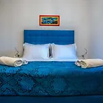 Center Luxury 3