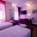Center Luxury 3 Split