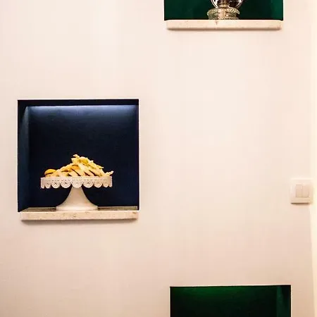 Center Luxury 3