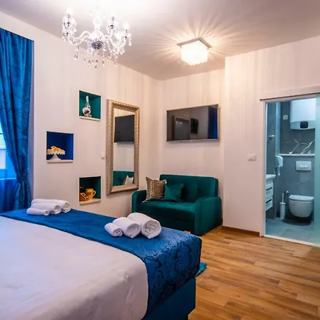 Center Luxury 3 4* Split