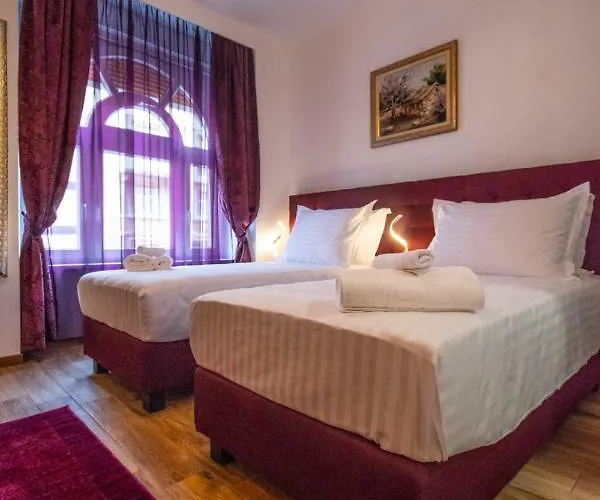 Pensión Center Luxury 3 4*